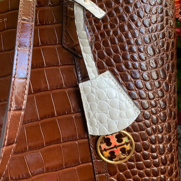 SOLD⛔️Authentic TORY BURCH Embossed leather triple compartment tote - Picture 5 of 15